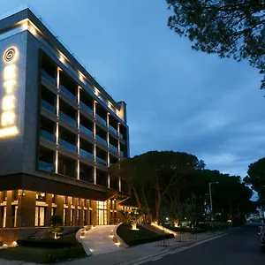 4* Szálloda Eter